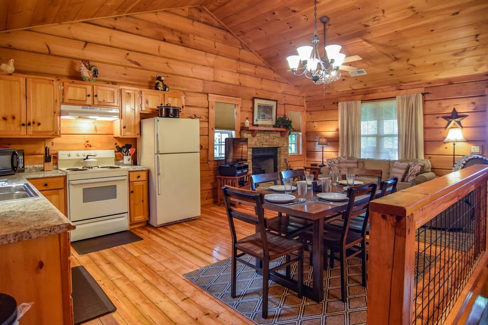 Open concept area - Kitchen, Dining area, living room.  Great layout.