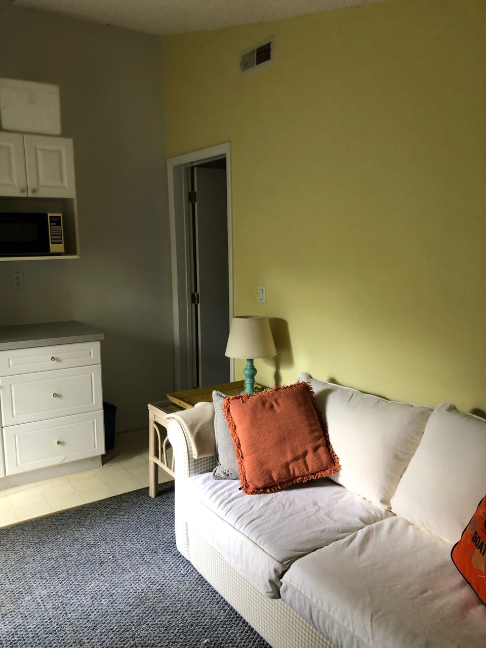 Den/kitchenette