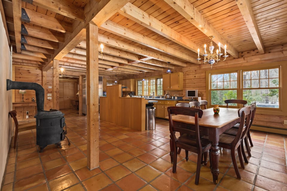 Dining Room/Kitchen