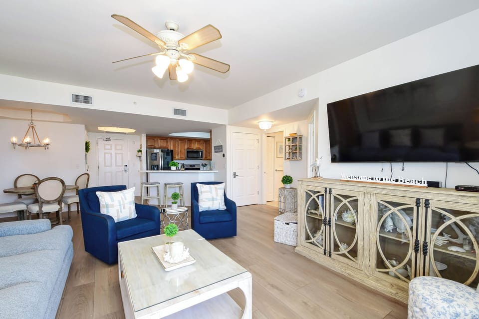 Silver Shells St. Lucia 303- Living Area with Flat Screen TV