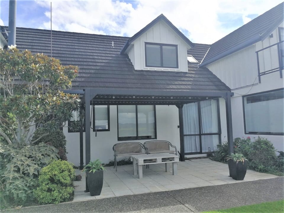 Your patio and entrance