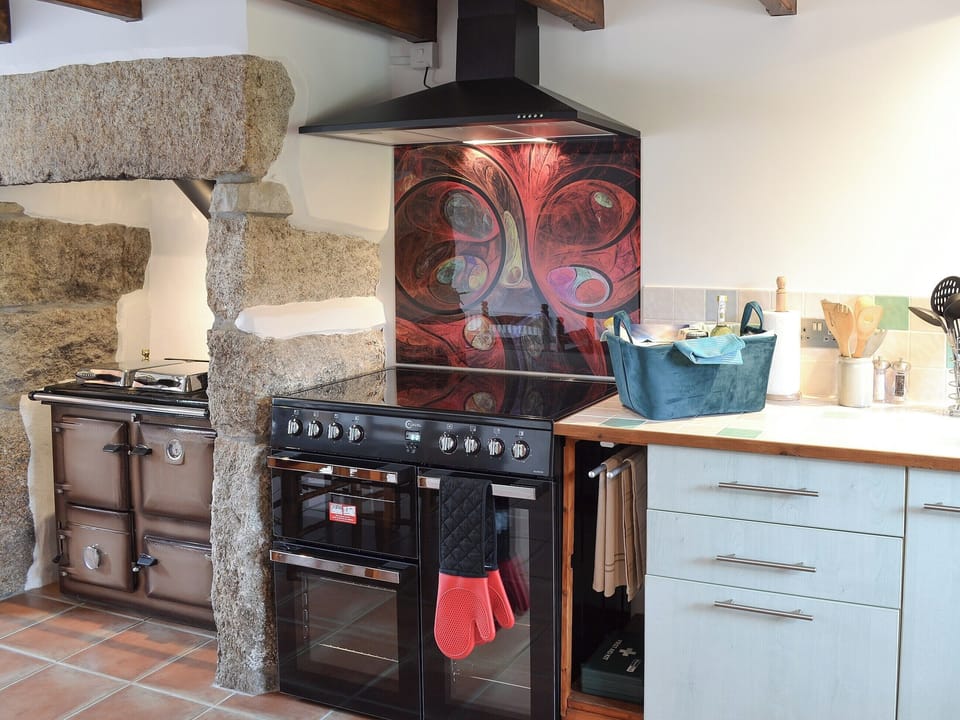 Kitchen | Bruce&rsquo;s Cottage, Whitecross, near Marazion