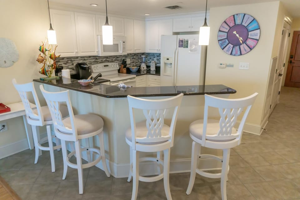 Breakfast bar