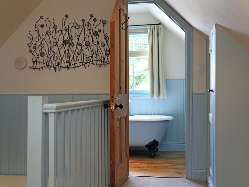 Hallway | Sawmill Cottage, Tunbridge Wells