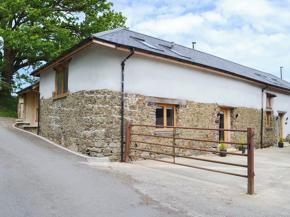 Impressive holiday home | The Horse Gin - Higher Blagrove Farm Cottages, East Worlington, near South Molton