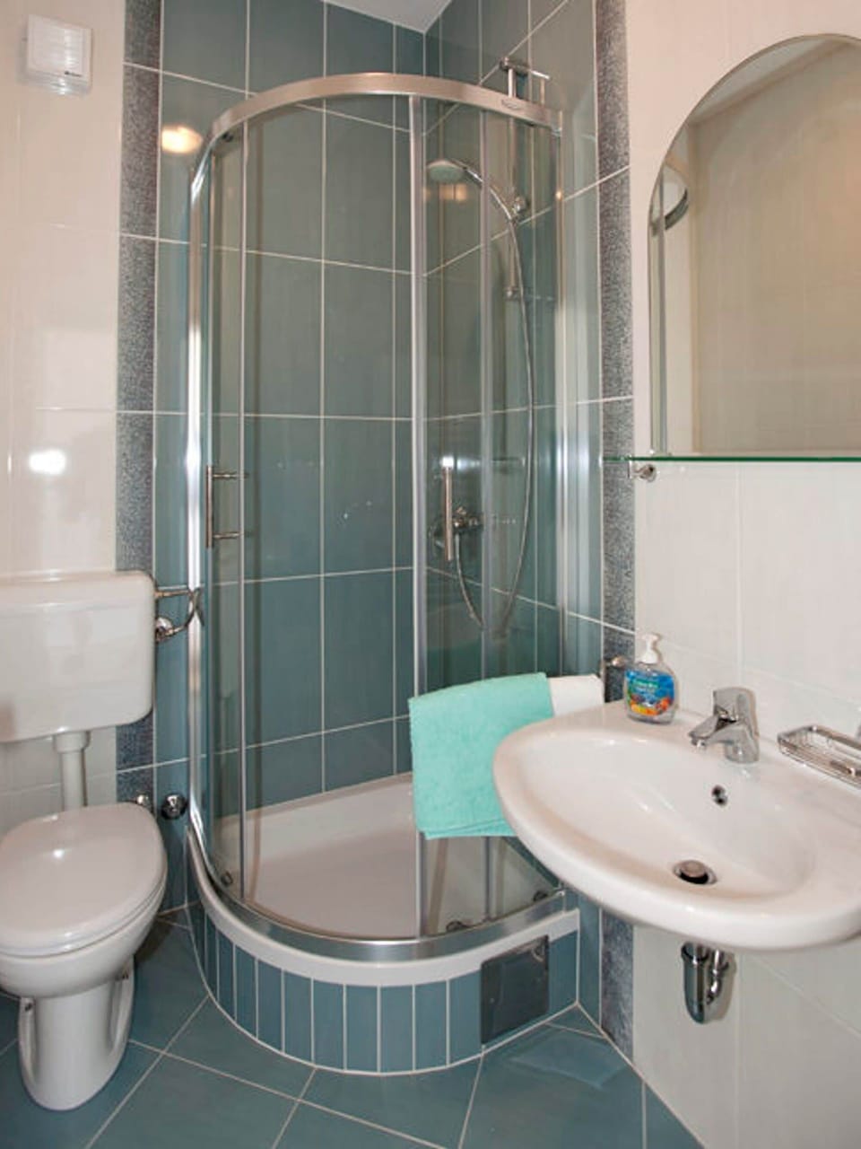 Bathroom 2