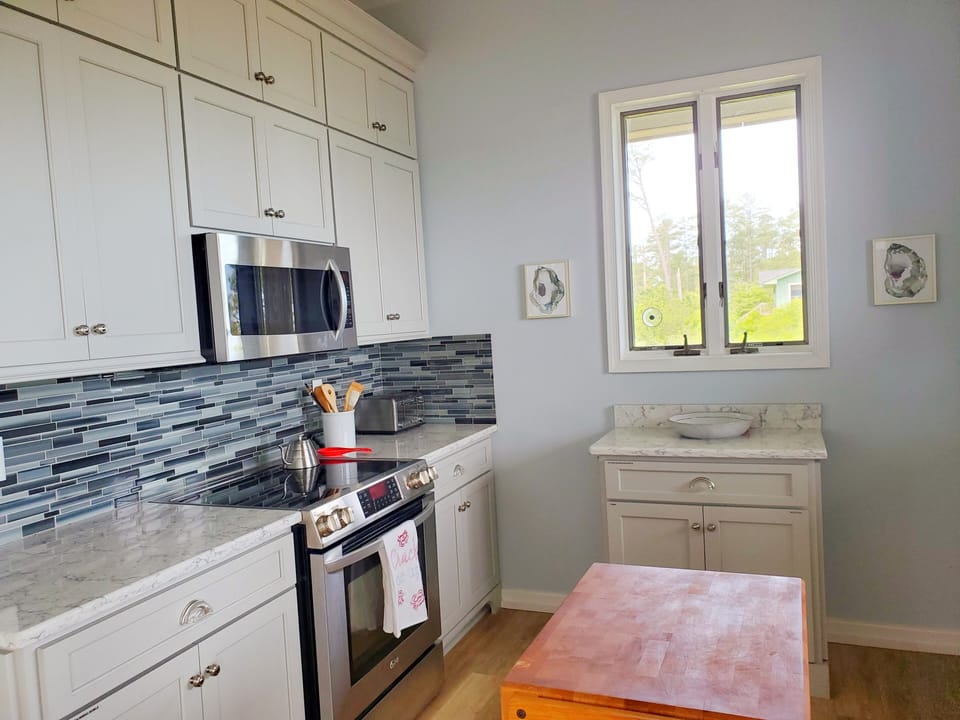 Well appointed kitchen