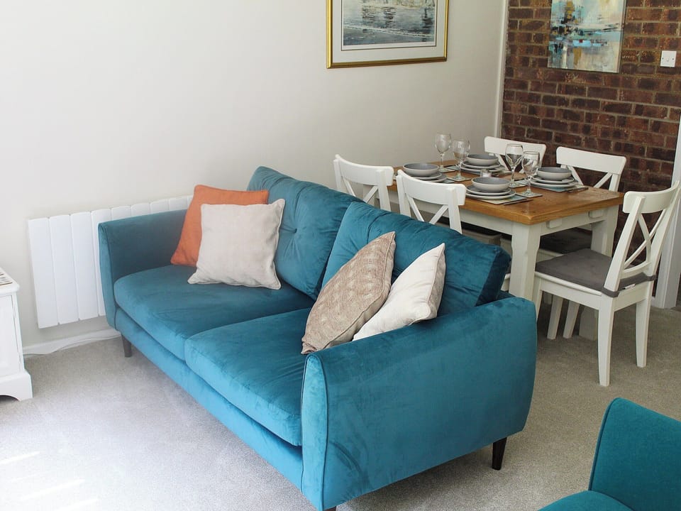 Twin bedroom | Villa 9, Cromer