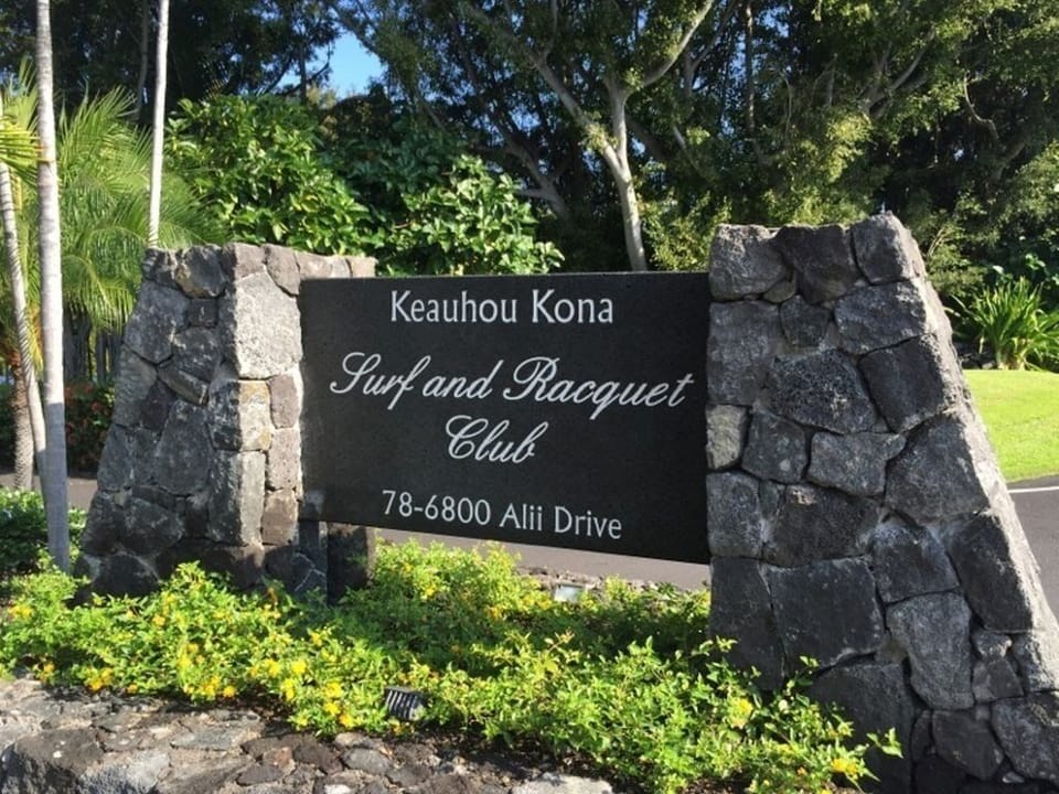Private gated community in beautiful Keauhou Kona.