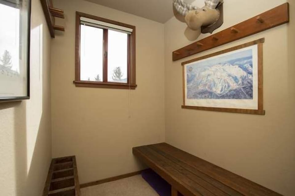 Entry storage for all that winter gear.