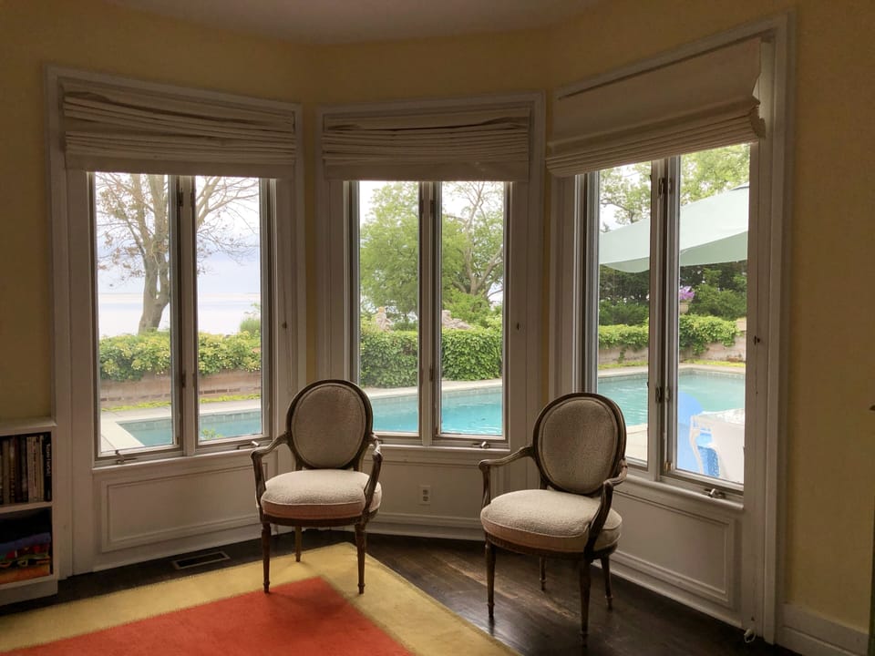 has views of pool and bay