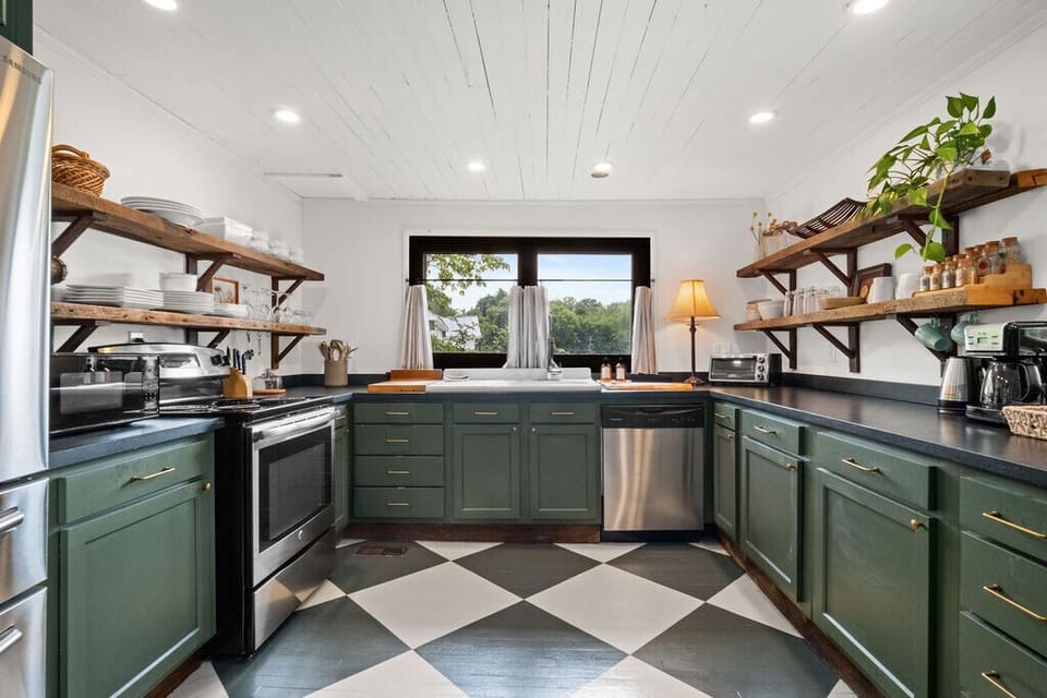 This kitchen isn’t just pretty—it’s packed with all the essentials you need to cook, create, and gather with your favorite people.