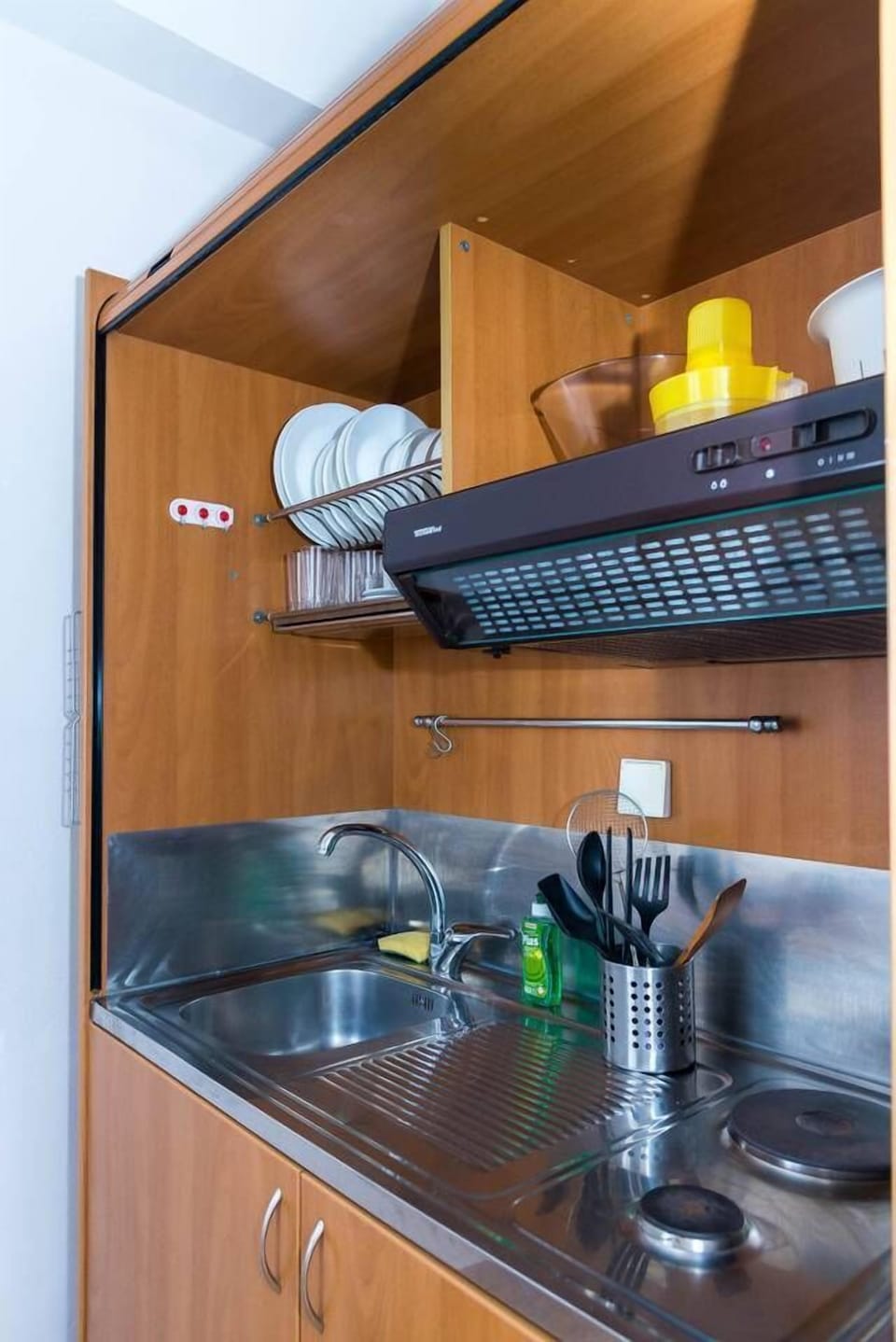 The fully equipped and practical kitchenette