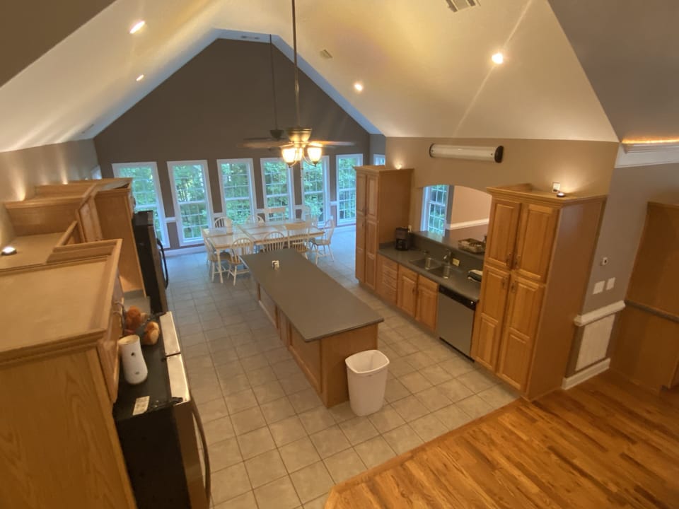 Main Floor Kitchen 
