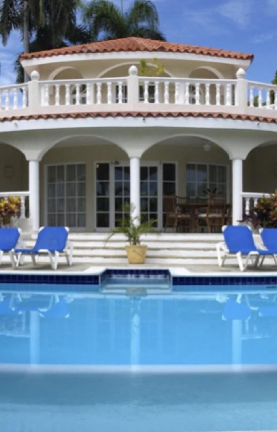 Luxury Villas—Your Home away from Home