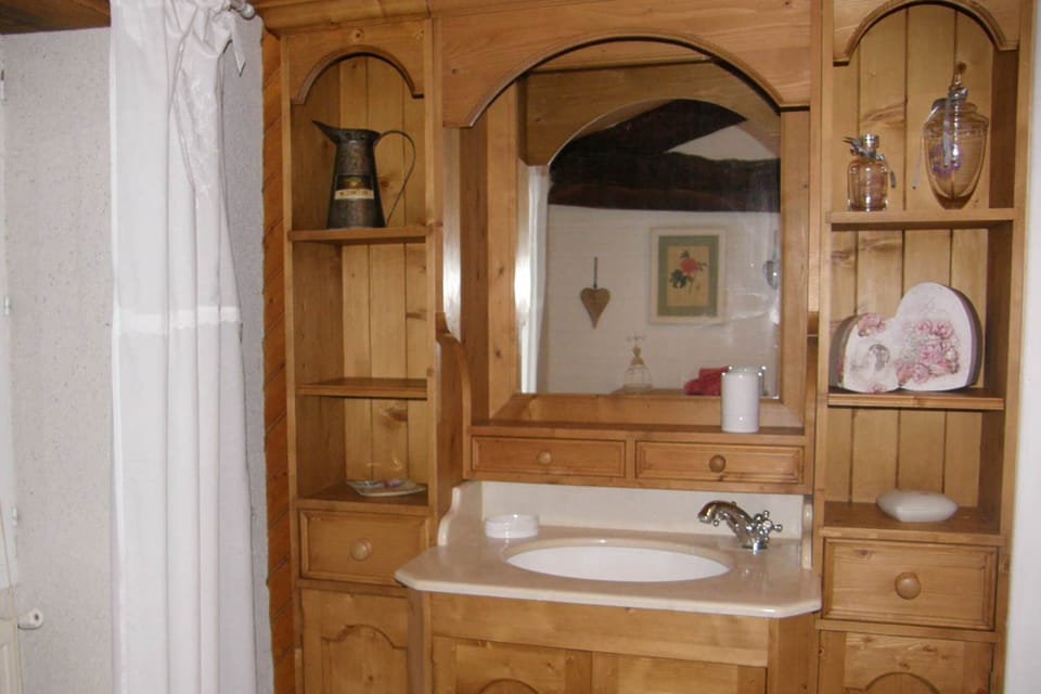 La salle de bain étage