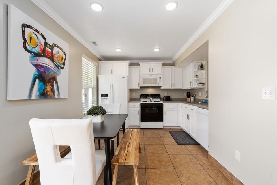 Prepare a snack or a feast in this inviting kitchen!