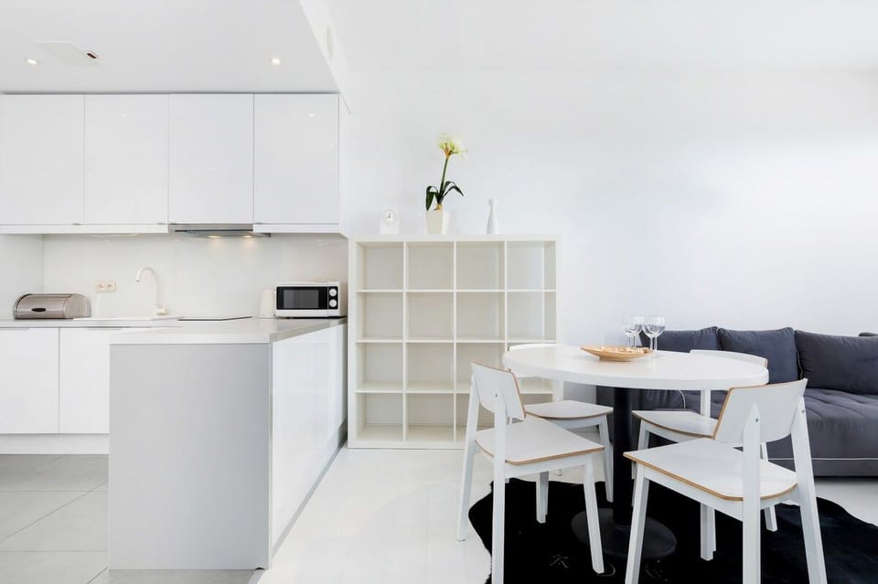 Kitchenette with dining table. 