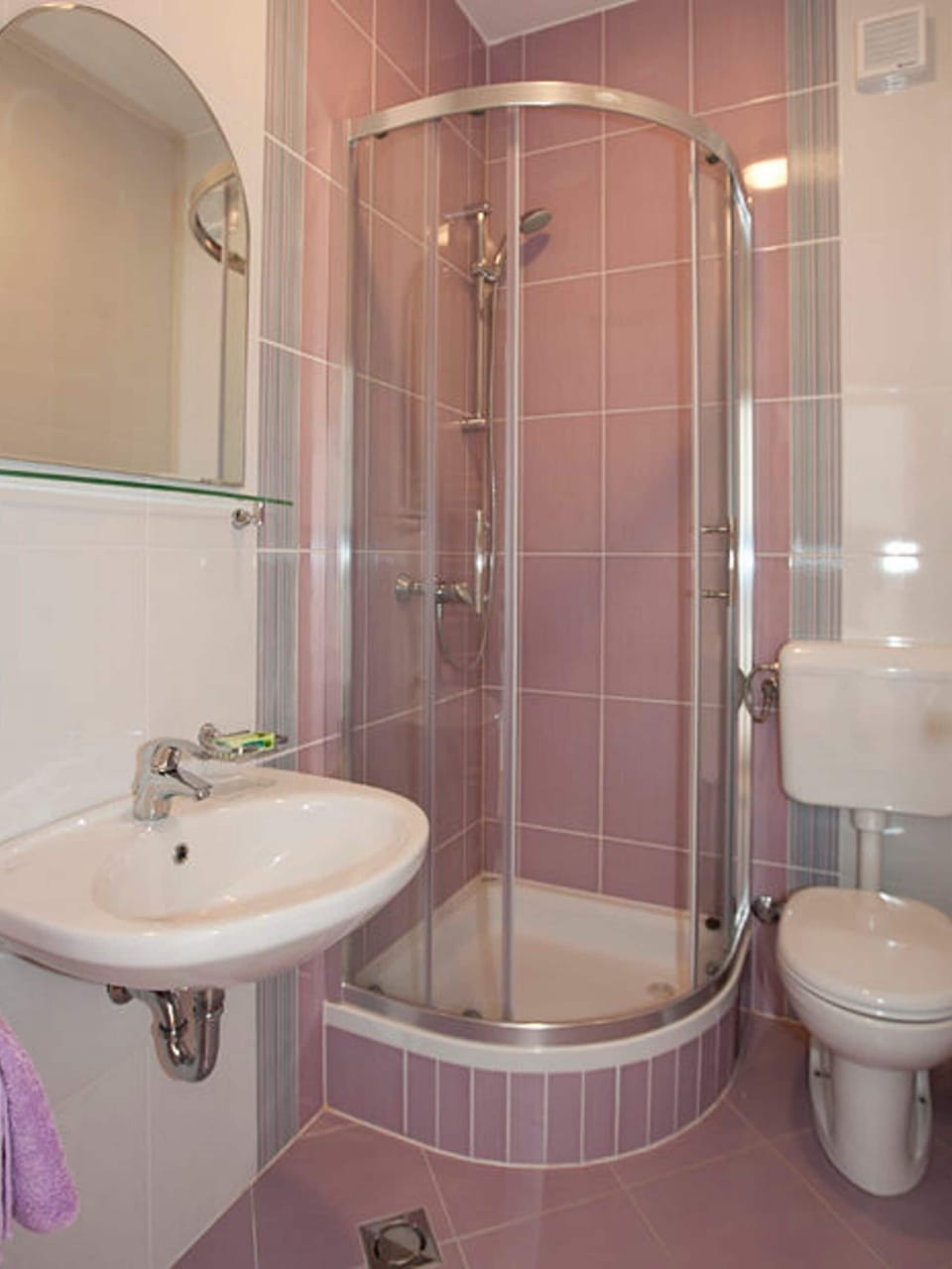 Bathroom 2