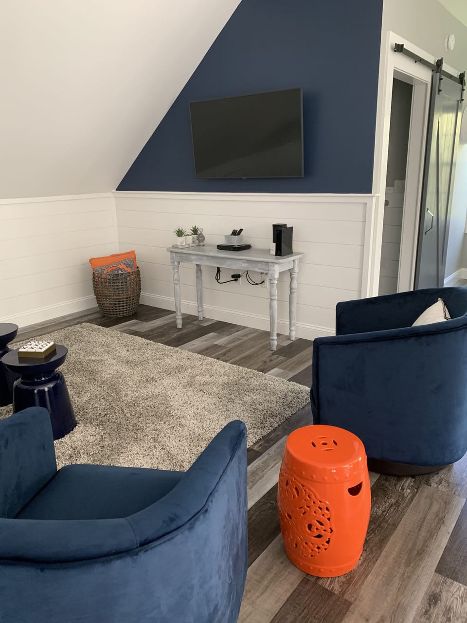 Flat smart screen TV