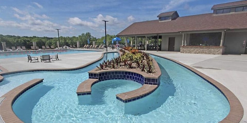 IBK Pool lazy river