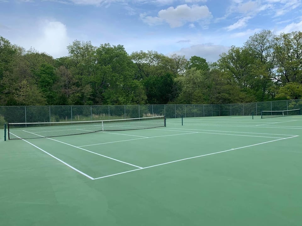 IBK Tennis Courts 