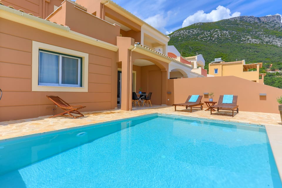 Private pool