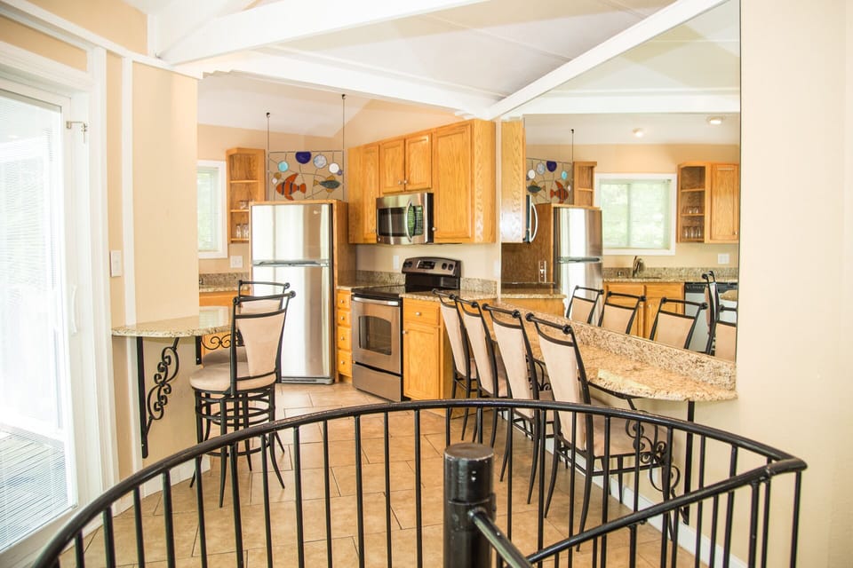 Bar seating for Four and counter high for two