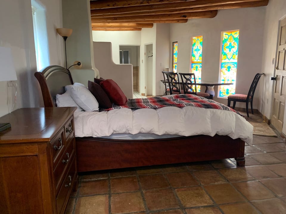 Spa Room Queen Bed