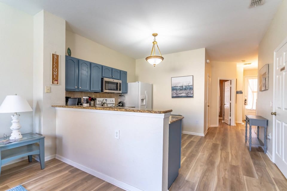 Open Access to Kitchen Area So You Never Miss a Conversation!