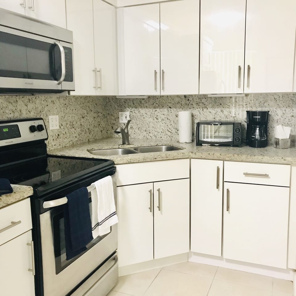 Fully equipped kitchen