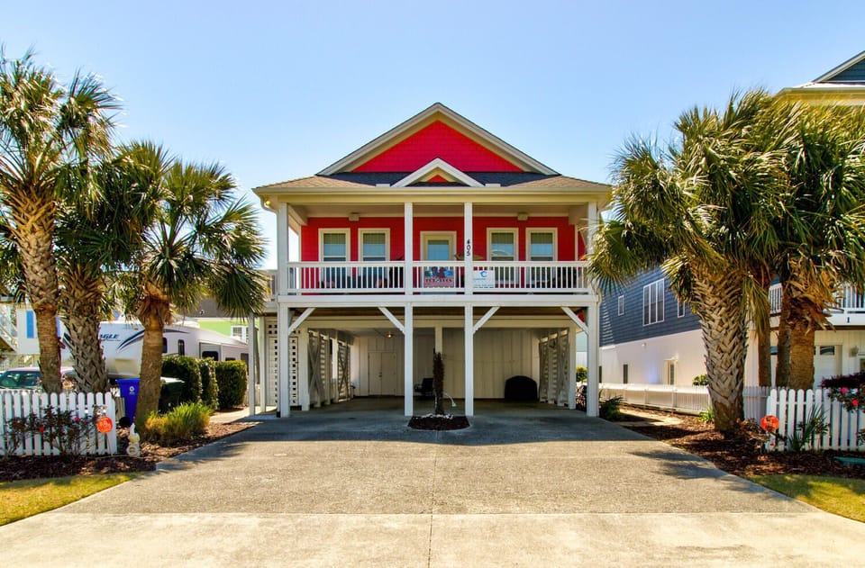 Hot Dogs in Paradise