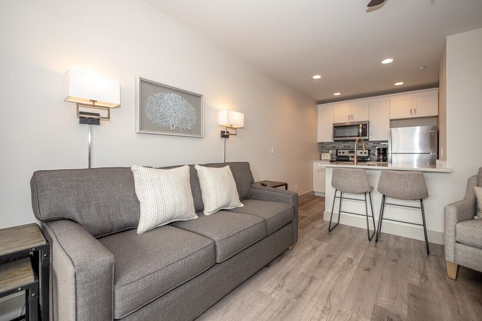 Ocean Dunes 219 - Beachfront Living Area