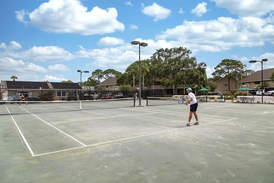 Seascape Tennis New