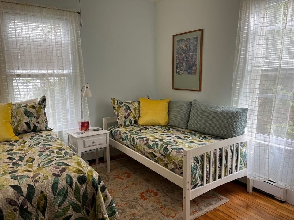 Rear bedroom, full and twin beds