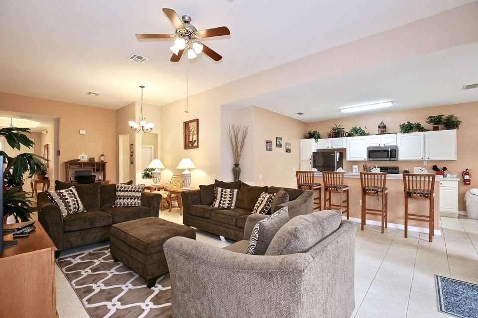 Free Wi-Fi and Cable TV with Your Rental, Book Instantly Online!