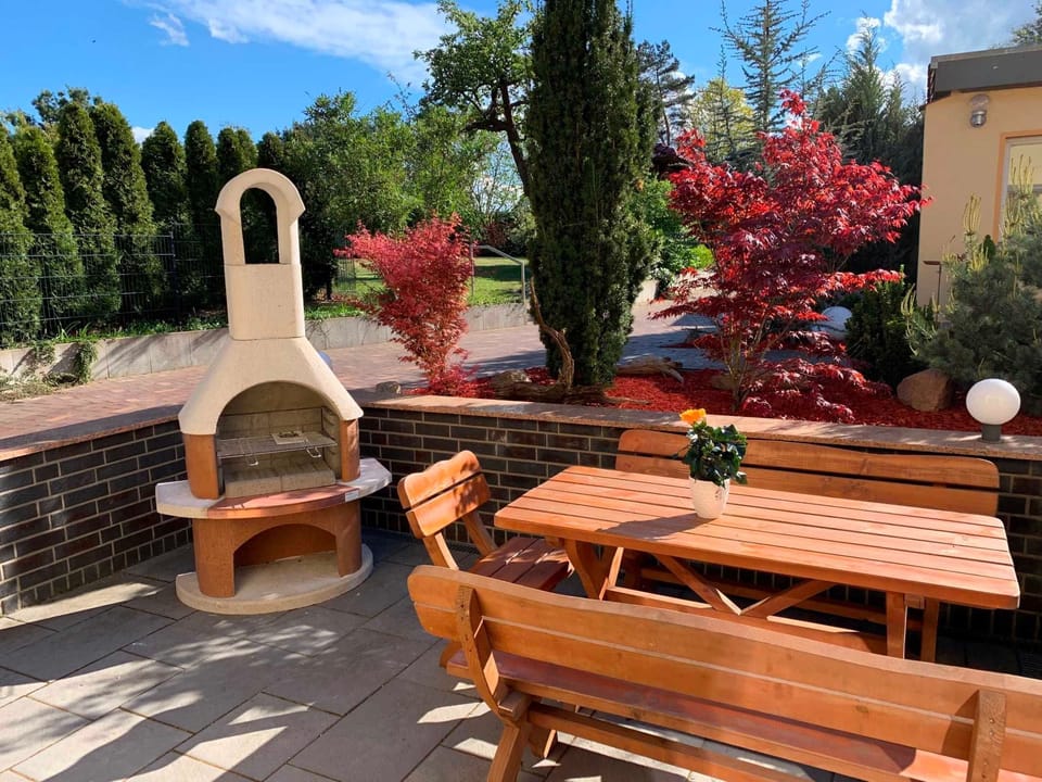 PLAUschiges Plätzchen, vacation home near the lake with boat - Holiday home near the lake House in Plau am See