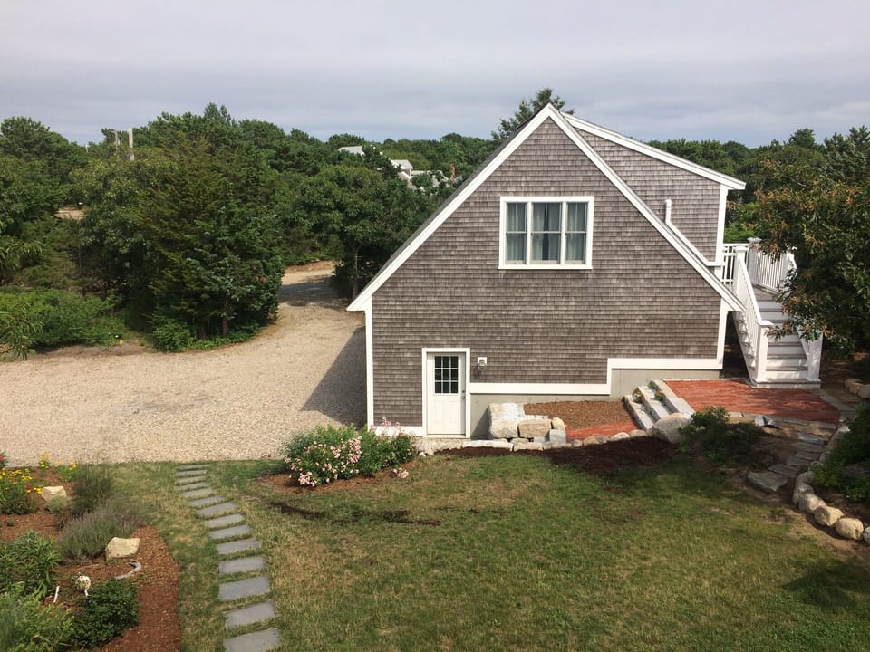 Guest suite above garage