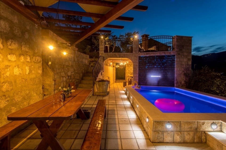 Terrace 2