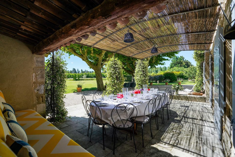 Outdoor terrace - table set for 16 guests