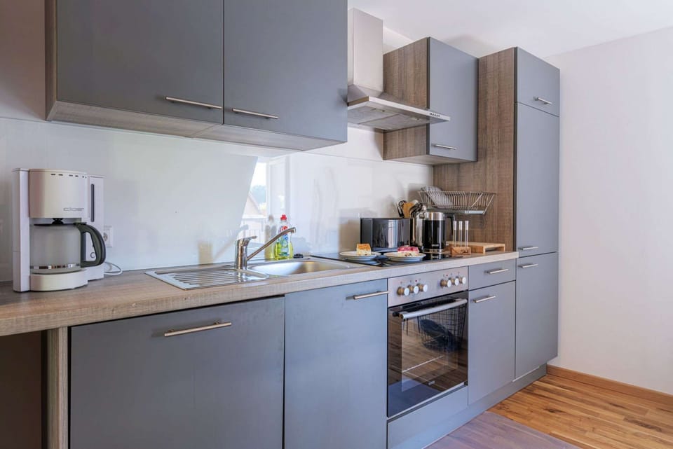 Apartment 3 in the historic vacation home  "Zum historischen Spital" - Modern Kitchen