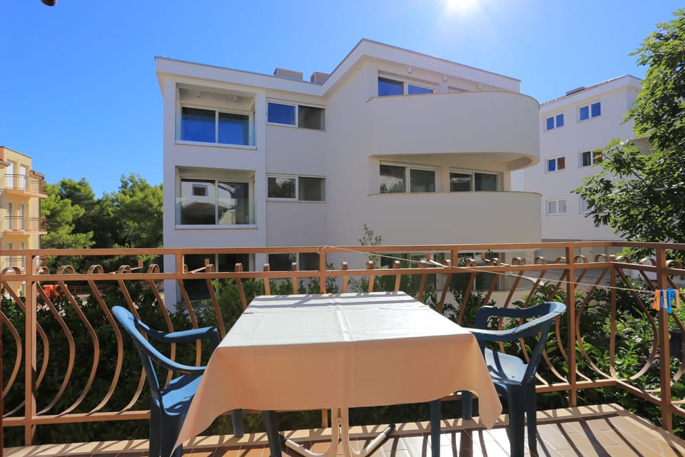 Balcony 5