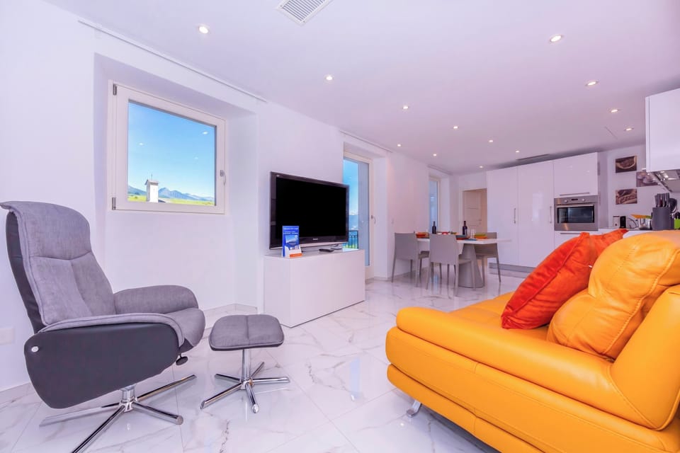 Living and dining room