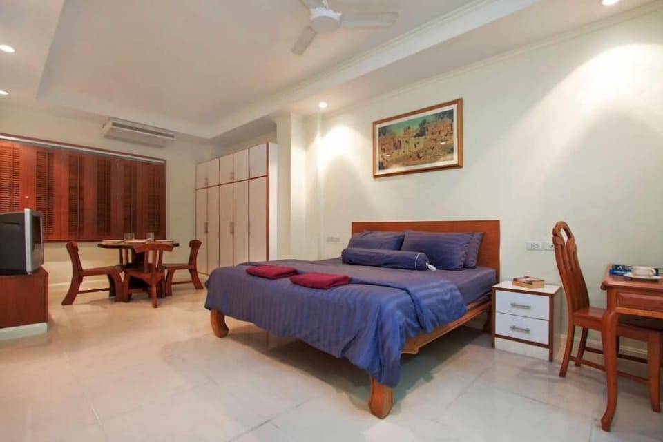 Argyle 2 Bed (12) 100 m2 Phratamnak Hill