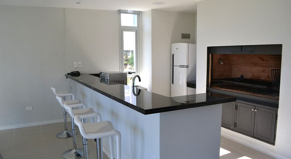 SUM (salón de usos múltiples)