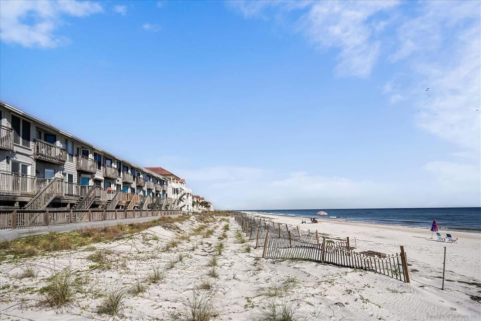 300 Ocean Mile Beach Access