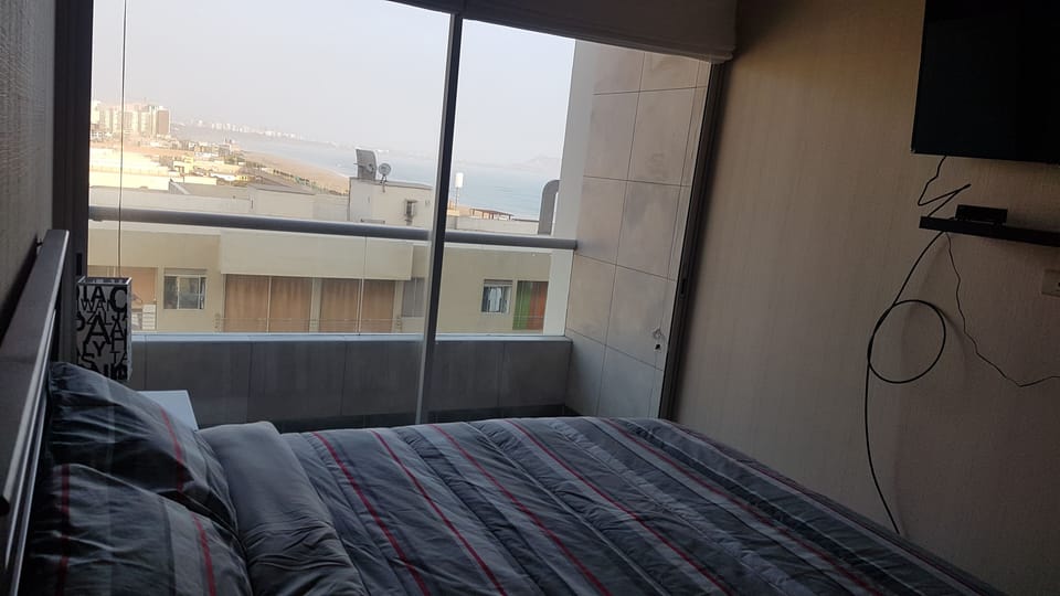 FLATS 2D (entre aeropuerto y Miraflores)