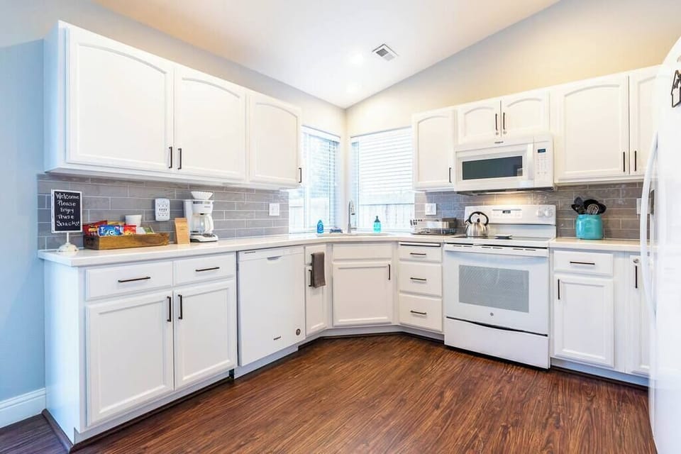 Everything you'll need to prepare meals while you're here.