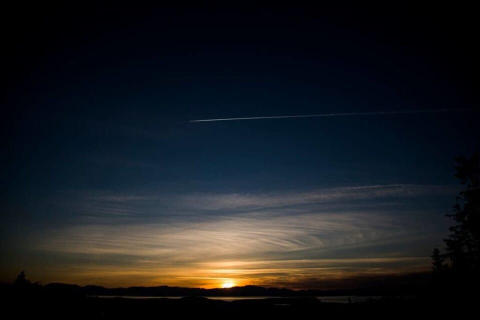 Fabulous sunsets from guest ourdoor dining area