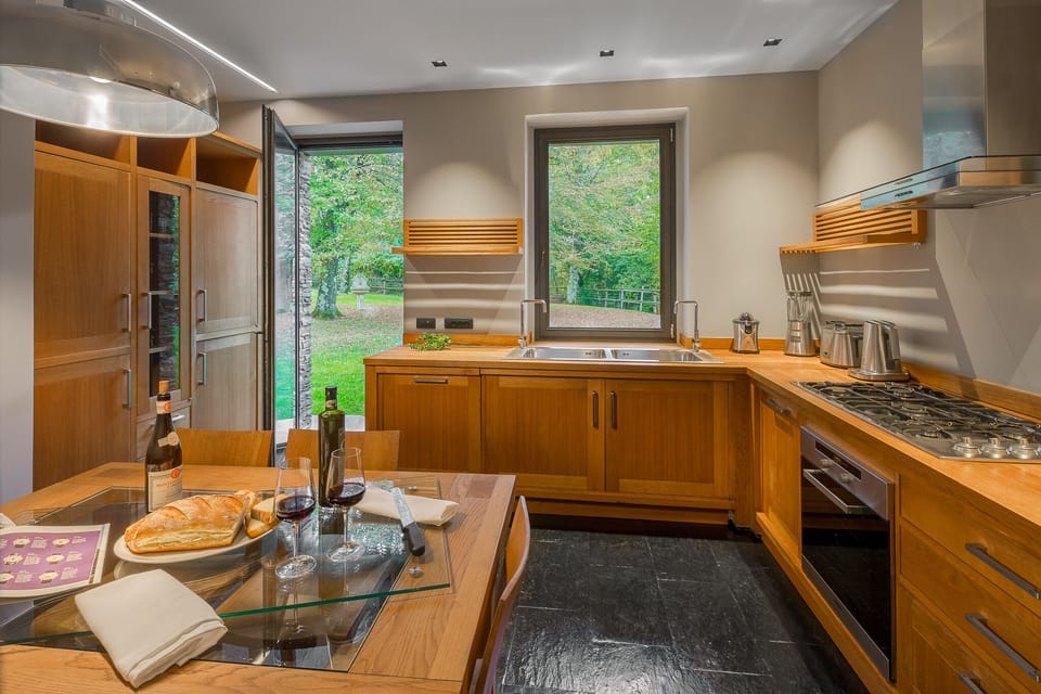 Villa Petra - Stresa, Lake Maggiore - NORTHITALY VILLAS vacation villa rentals